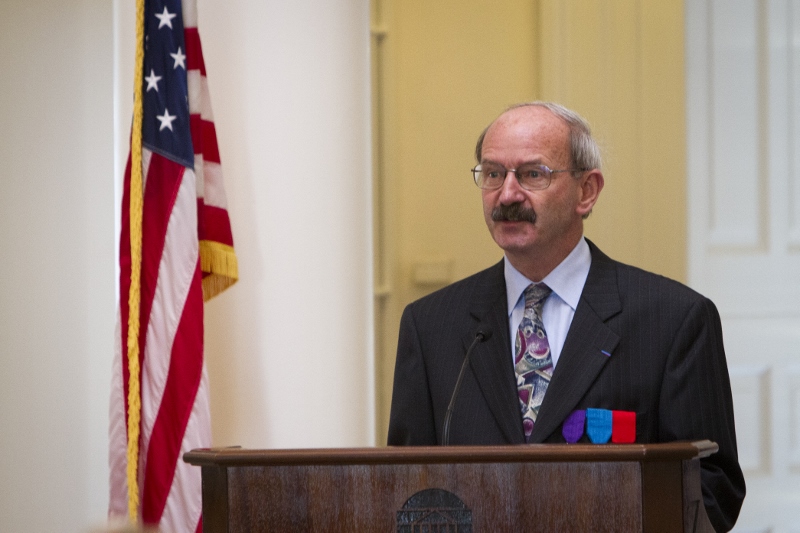 Gérard Pouchain speaks to the invited guests